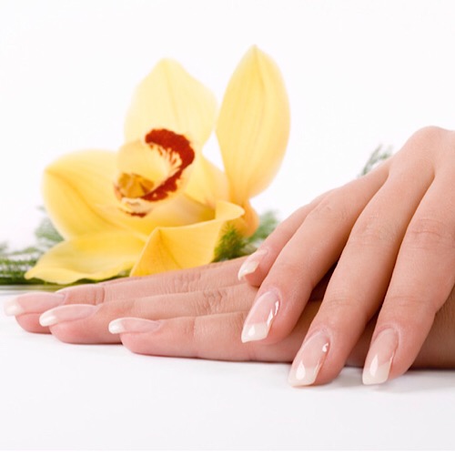 PRETTY NAILS - manicure